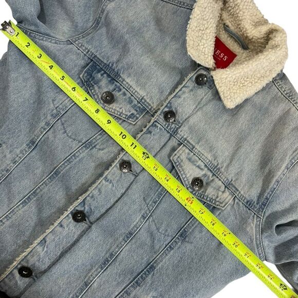GUESS Sherpa-Lined Denim Trucker Jacket - Picture 8 of 10